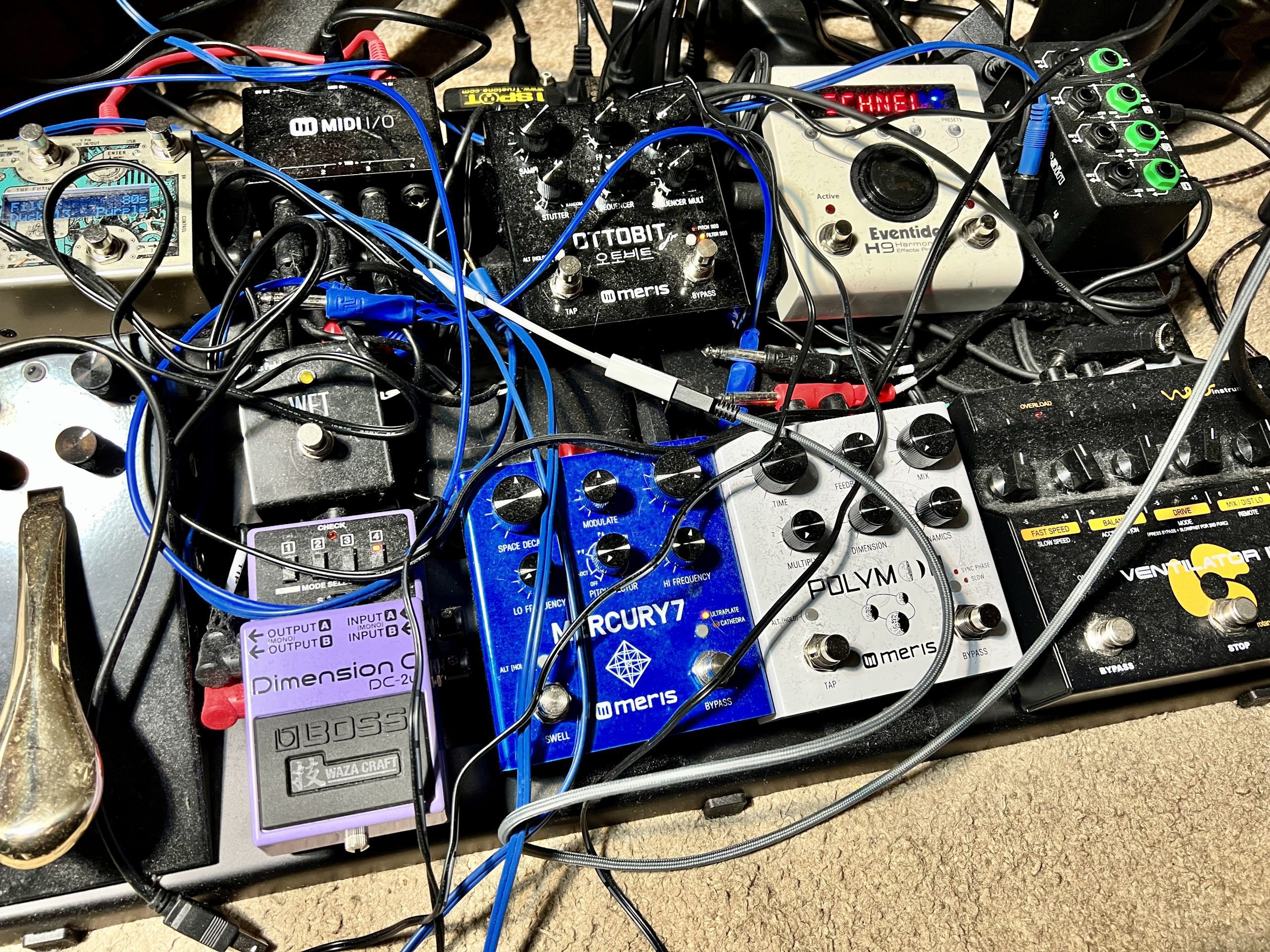 Cleaning up this pedalboard Graham English