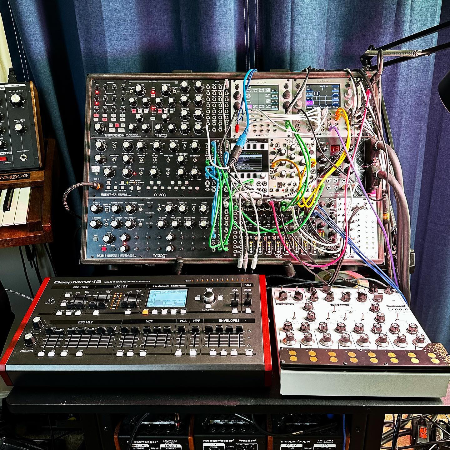 Synthesizers are great Graham English